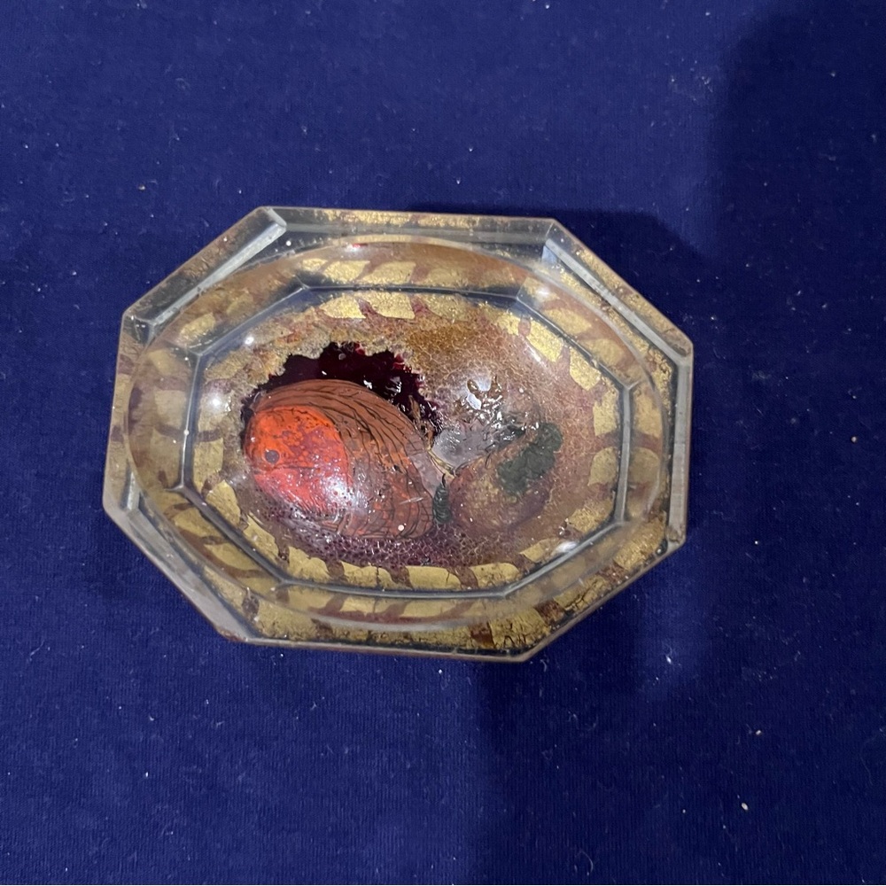 VTG Salt Cellar With A Picture On The Bottom